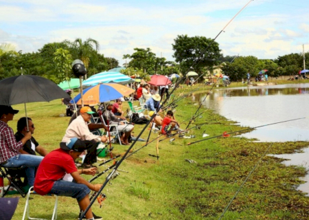 Prefeitura libera pesca no lago do Parque Antenor Martins neste 1º de Maio