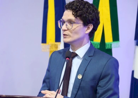 Franklin cobra informações sobre novos CAPS em Dourados