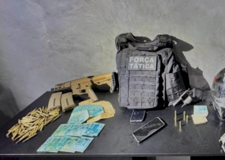 Polícia prende trio que invadiu casa, exigiu R$ 60 mil e roubou carro na fronteira