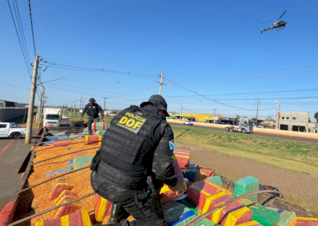 Carga de droga apreendida pelo DOF em Amambai pesou 15 toneladas