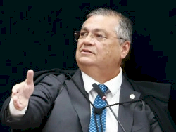 Dino pede à PF apuração de ameaças após voto para condenar Bolsonaro
