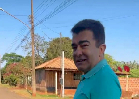 Ruas do distrito de Vila Formosa recebe cascalhamento