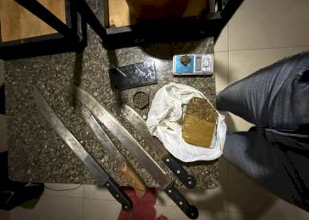 Polícia Civil fecha ponto de venda de drogas e prende 3 pessoas em cidade de MS