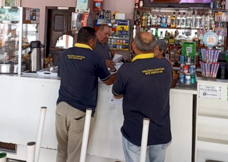 Governo coordena vigilância e fiscalização contra adulteração de bebidas por metanol