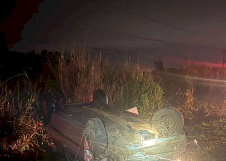 Acidente na BR-163 deixa um morto e uma mulher ferida em Dourados