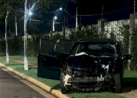 Motorista de Honda Fit que bateu em muro e matou adolescente tem prisão decretada
