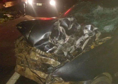 Acidente entre carro e moto mata 2 pessoas e deixa crianças feridas no Leste de MS