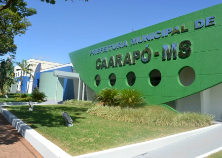 Prefeitura de Caarapó ignora ordem do Ministério Público e “maquia” contrato considerado irregular