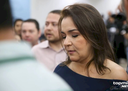 Pedido de impeachment de Adriane Lopes consegue mais de 10 mil assinaturas em 72h; confira