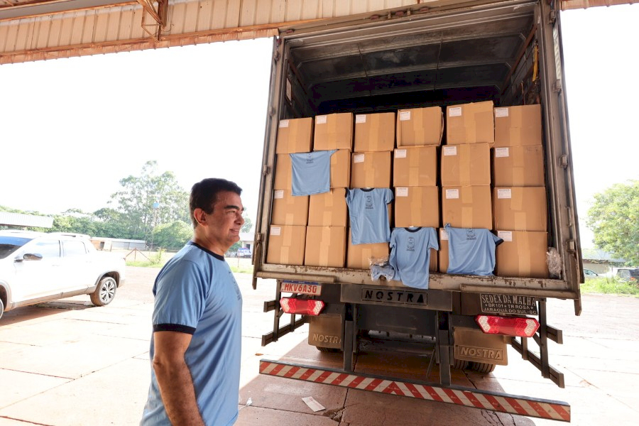 Prefeitura vai entregar uniformes e kits escolares no primeiro dia de aula da Rede Municipal