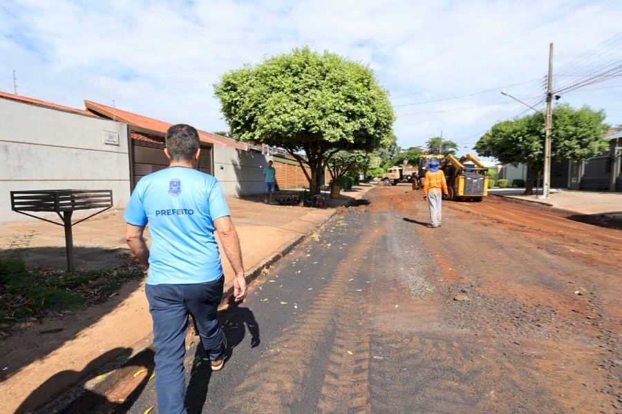 Prefeitura avança com operação tapa-buracos no Jardim Maracanã e mais 4 bairros