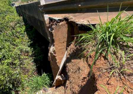 Obras em pontes de Costa Rica avançam após gestão de Zé Teixeira