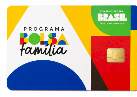 Caixa paga Bolsa Família de agosto a beneficiários com NIS de final 7