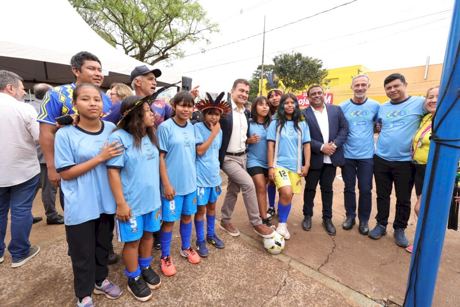 Prefeito acende “Chama da Pátria” e reforça cidadania durante solenidade