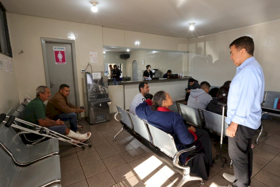 Prefeitura finaliza reforma da área vermelha do Hospital da Vida e humaniza atendimento
