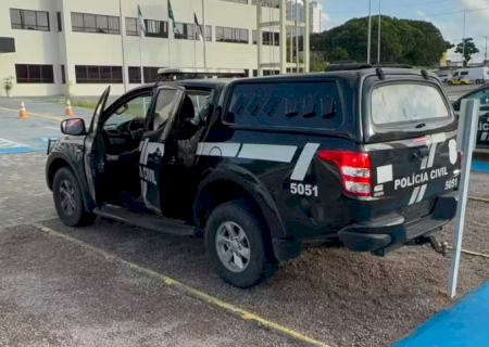 Jovem é torturado, obrigado a cavar própria cova e fazer símbolo do CV