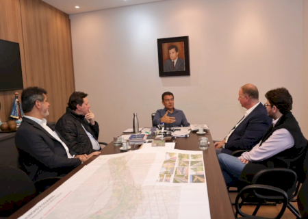 Prefeito recebe presidente da Fecomércio e discute parcerias para saúde, educação e cultura